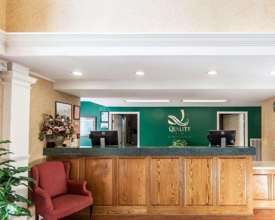 Quality Inn Oak Ridge Esterno foto